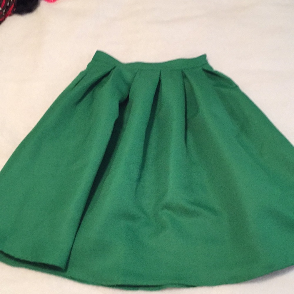 Shein green circle skirt